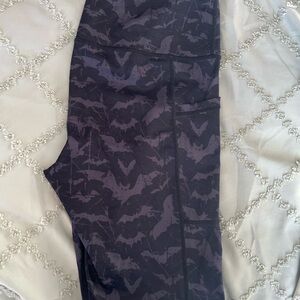 Shadow Bats CVG in size Large full length. Great condition.